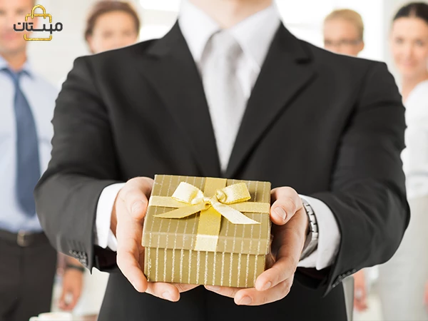 راهنمای انتخاب هدیه تبلیغاتی خلاقانه و ماندگار برای افزایش تأثیرگذاری برند و ماندگاری در ذهن مخاطب
